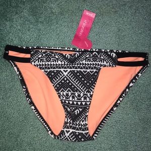 Black Swirl Swim Bottom
